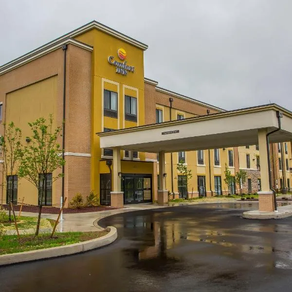 Comfort Inn PA Turnpike - I-81, hotel v destinaci Carlisle