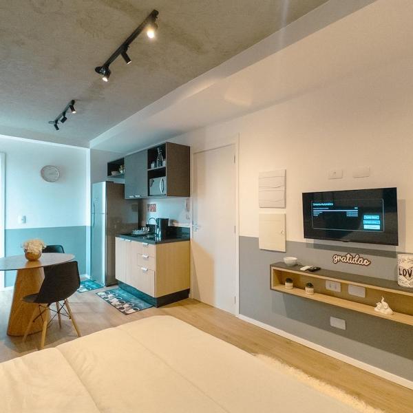 Apartamento Premium com Piscina e Academia - BEDEO1004
