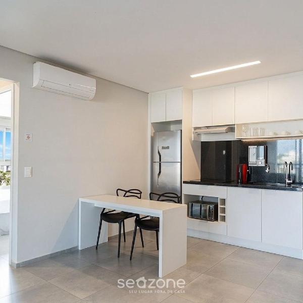 Apartamento em Cond. c/ Piscina e Varanda PLT0027 - Foto 4