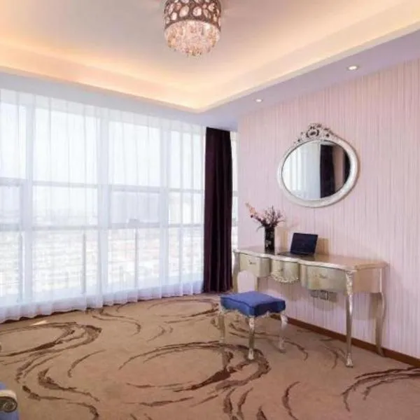 Vienna Hotel Tongliao Ke'erqin, hotel v Tongliao