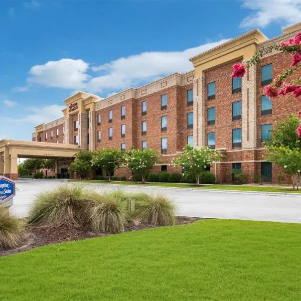 Hampton Inn and Suites Swansboro Near Camp Lejeune, khách sạn ở Swansboro