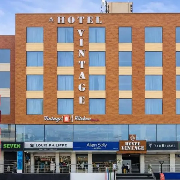 Hotel Vintage Zirakpur Chandigarh, khách sạn ở Panchkula