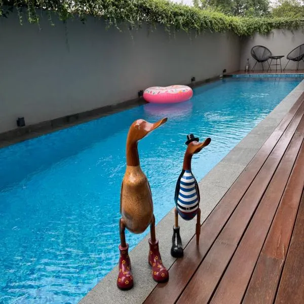 Lioravilla21 Kota Baru Parahyangan, hotel en Padalarang