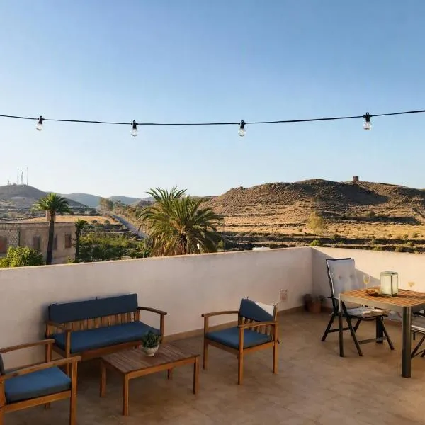 Ático El Mirador de la Vía Verde, hotel Lucainena de las Torresben