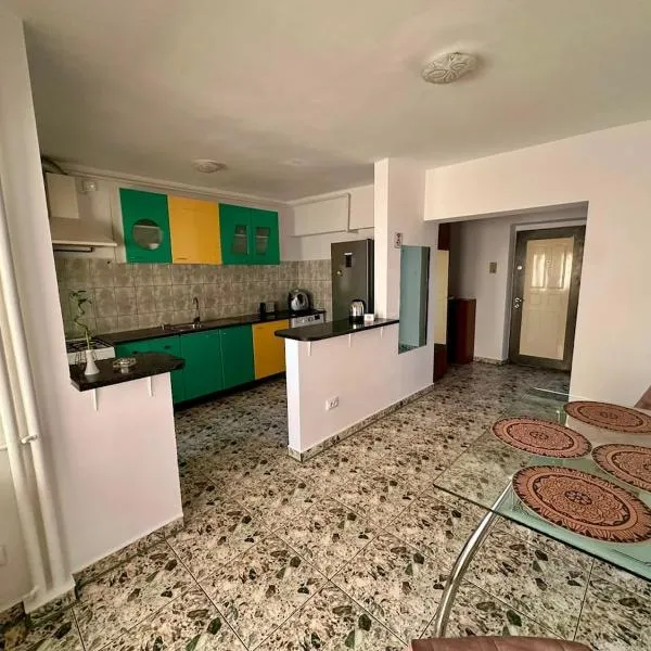 Klv Central Apartment, hotel v destinácii Bacău