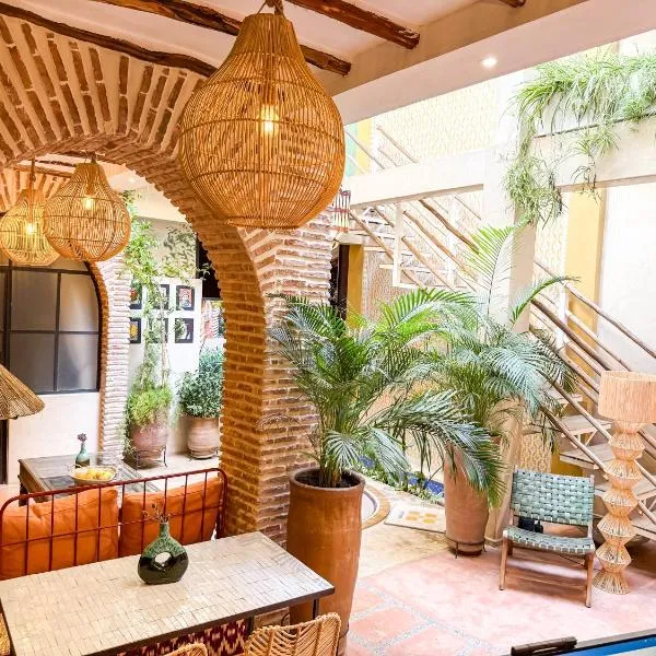 Riad 10 Mandarin BOUTIQUE RIAD, hôtel à Marrakech