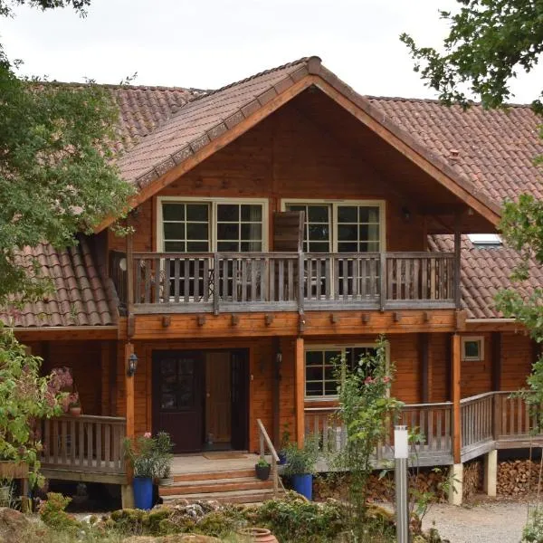 Trésor en Bois Chambres d'Hôtes、オートワールのホテル