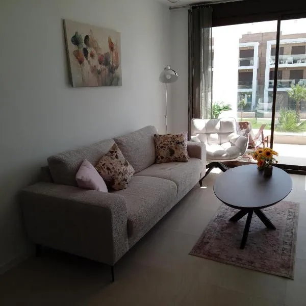 Villa Ceesito, hotel en Los Alcázares