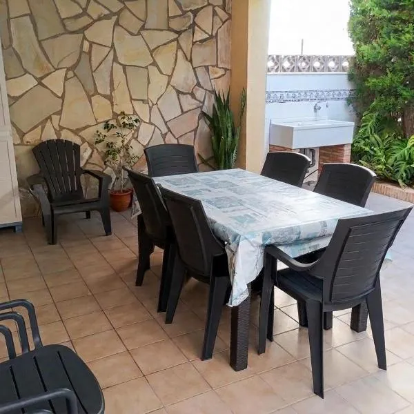 Llamàntol, hotel sa Oliva