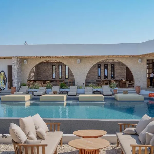Glaronissi Beach, hotel di Plaka