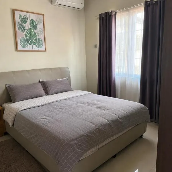Devasahousee, hotel en Vila Rica