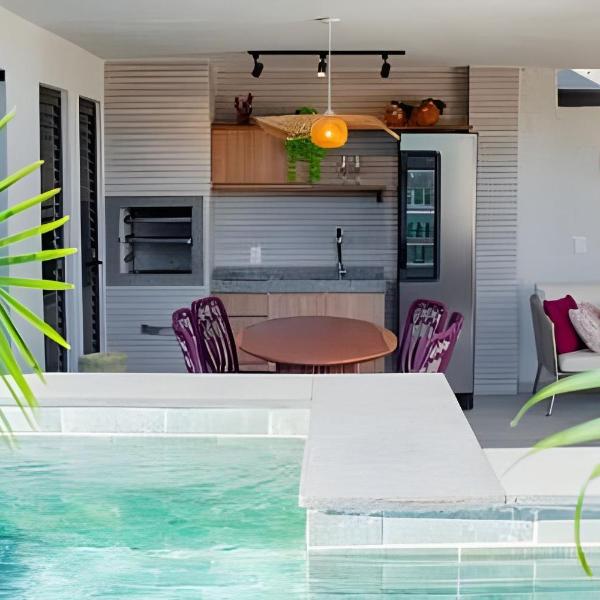 Maravilhosa Casa | Piscina Privativa em Condominio