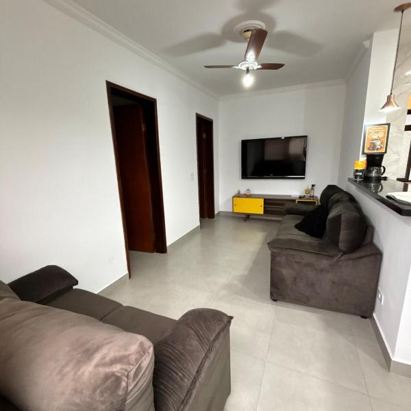 Apartamento Confortável Astúrias Guarujá perto da Praia e Comércio - Foto 5