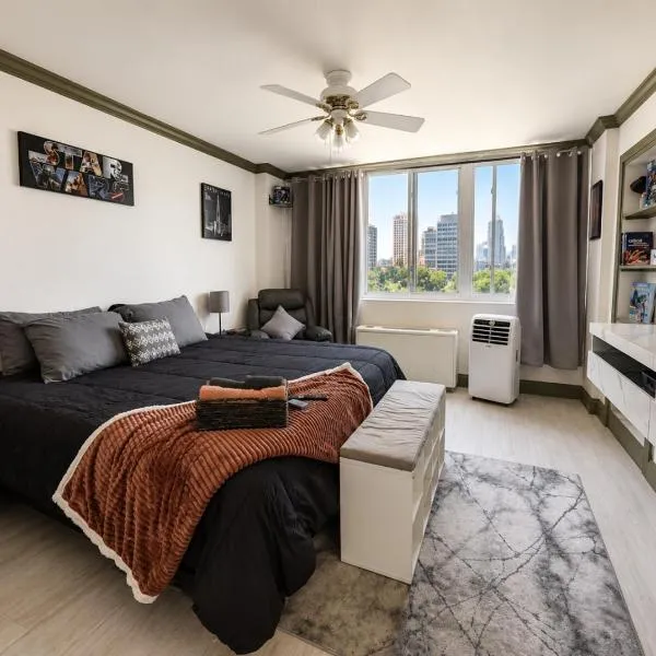 3BR Condo at Heart of Downtown with Theme Lounge & Workspace, hotel Atlantában