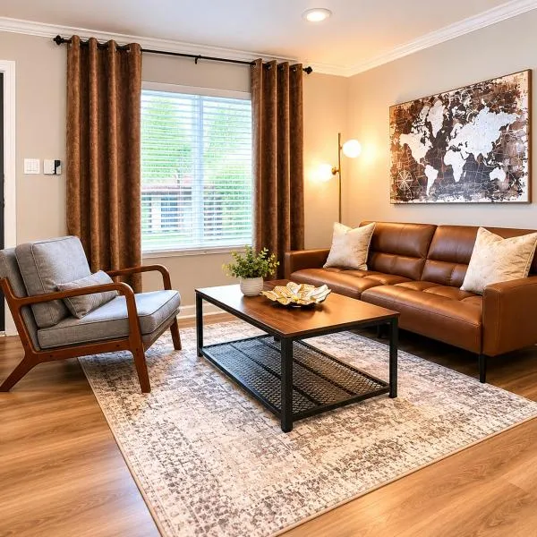 The Best Midtown Location in Atlanta by Piedmont Park 2 miles to Downtown and Mercedes Benz Stadium, hotel em Atlanta