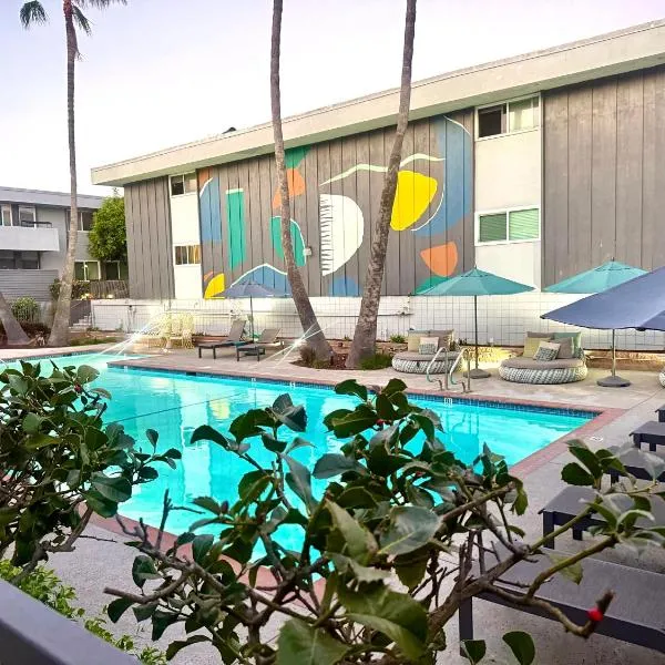 Spacious South Bay Condo, hotel sa Torrance