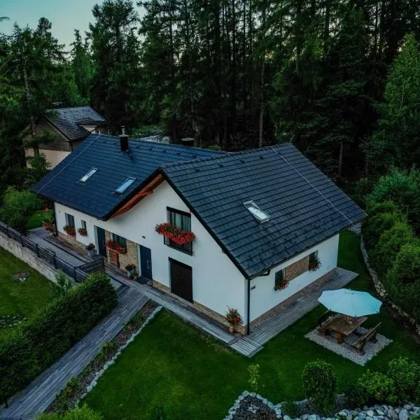Apartmány Runi – hotel w Starej Leśnej