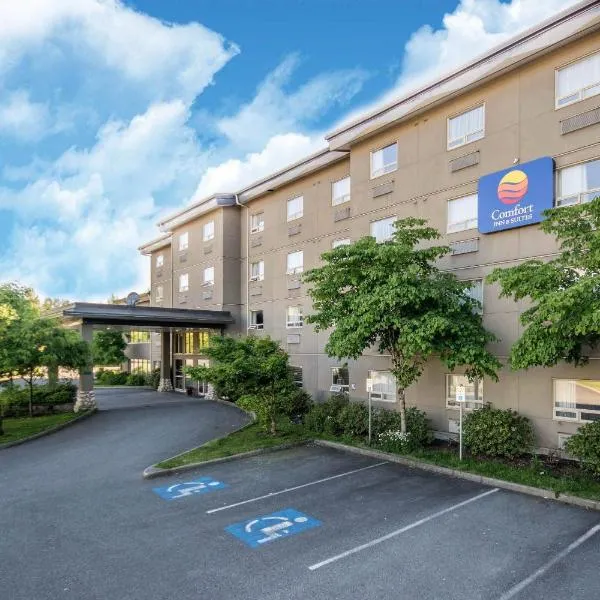 Comfort Inn & Suites, ξενοδοχείο σε Aldergrove