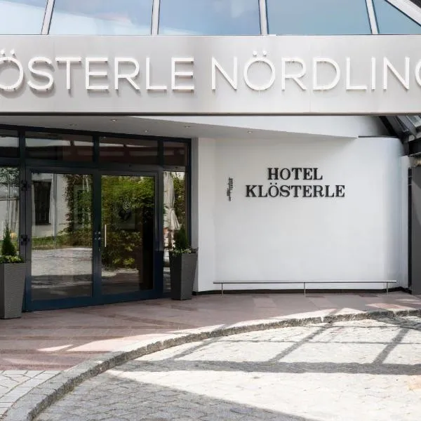 elaya hotel Klösterle Noerdlingen, Trademark by Wyndham: Nördlingen şehrinde bir otel