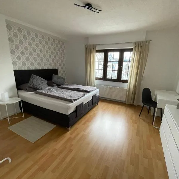 Ferienwohnung in der Innenstadt: Euskirchen şehrinde bir otel
