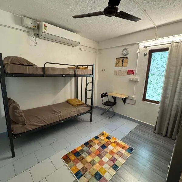 Udupi Shri Krishna Dormitary Bed Space، فندق في أودوبي