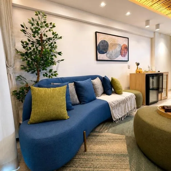 Flat moderno e confortável - excelente localização，北茹阿澤魯的飯店