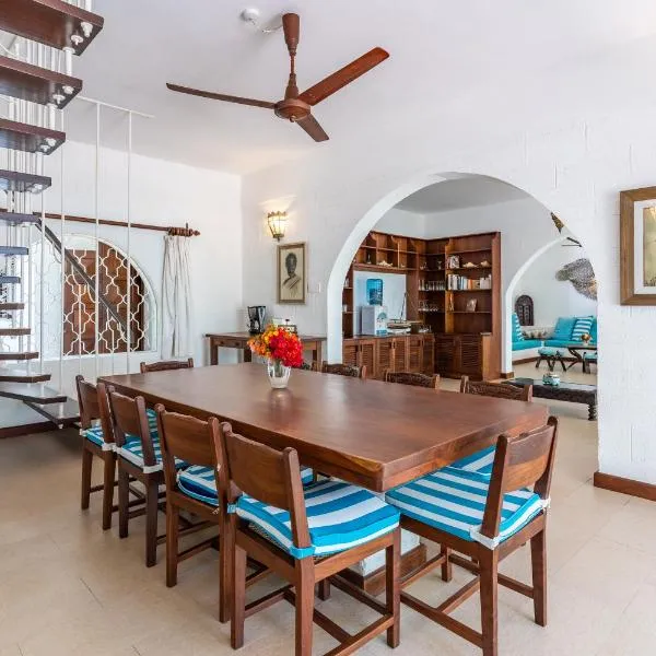 Watano Beach House Diani, hotel in Diani Beach