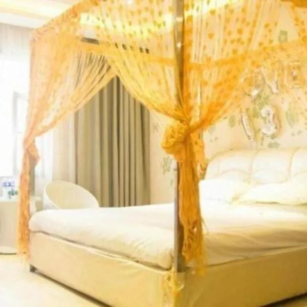 GreenTree Inn Shanxi Luliang Fengshan Road Central Park Express Hotel, hotel en Luliang