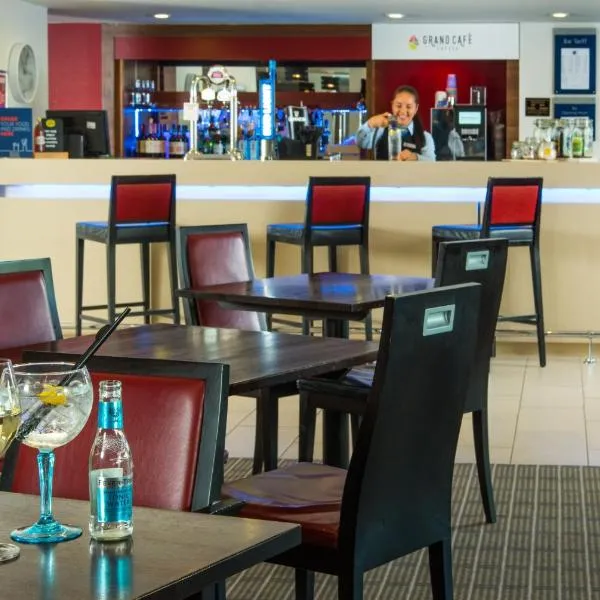 Holiday Inn Express Milton Keynes by IHG โรงแรมในมิลตันคีนส์