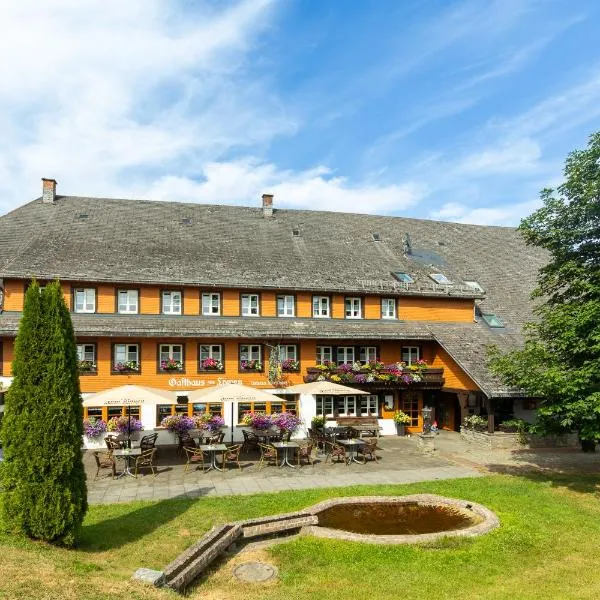 Hotel Zum Löwen - Unteres Wirtshaus, hotel en Titisee-Neustadt