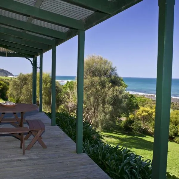Bennetts Beach House, хотел в Аполо Бей