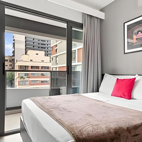 O917 | Apartamento no HC e Oscar Freire | Metrô