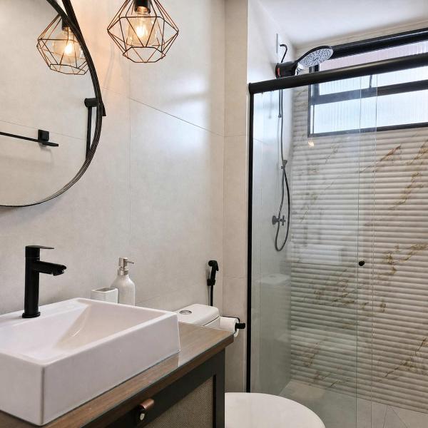 Apartamento Familiar 2 Quartos com Ar Condicionado a 100 m da Praia - Foto 3