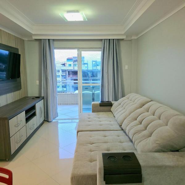 Amplo Apartamento 3 Quartos para 8 Hospedes a 1 km da Praia