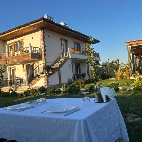 Mosaic Guesthouse, hotel en Lin
