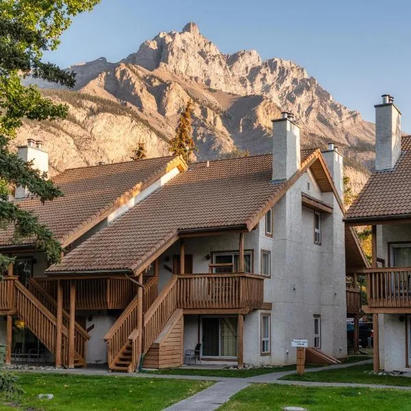 Banff Rocky Mountain Resort, khách sạn ở Banff