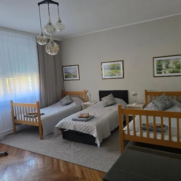 Family Garden Apartment, hotel u Bačkoj Palanki