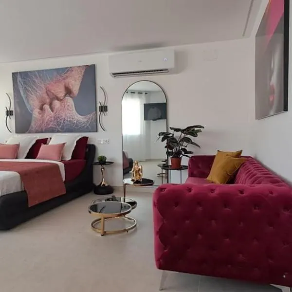 Suites by Pepi 1 Adults Only, hotel en Santa Pola