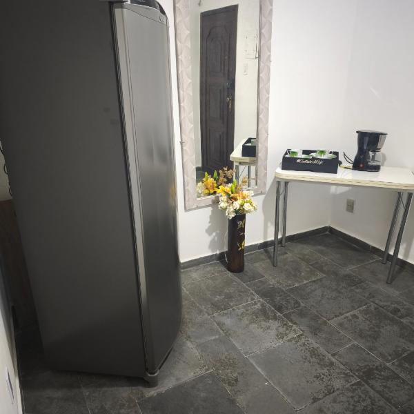 Apartamento Copacabana 220 metros da Praia, Wi-Fi 500MB, Ar e Metrô Perto - Foto 4