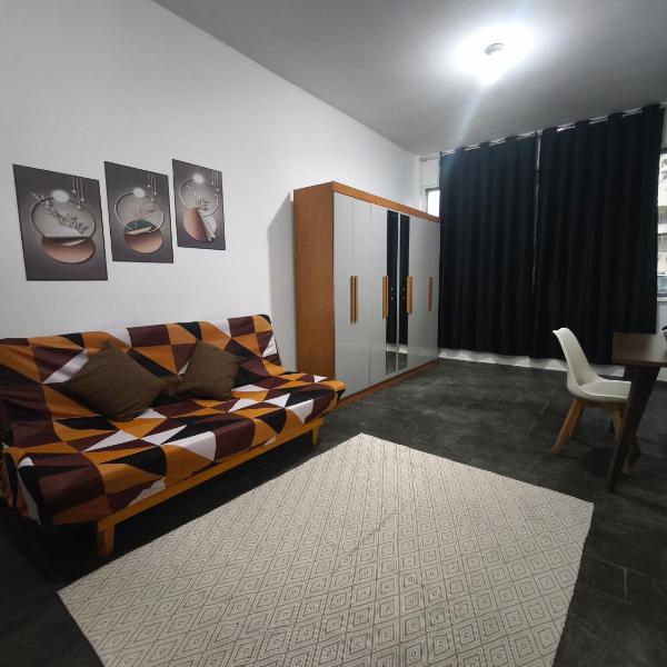 Apartamento Copacabana 220 metros da Praia, Wi-Fi 500MB, Ar e Metrô Perto - Foto 5