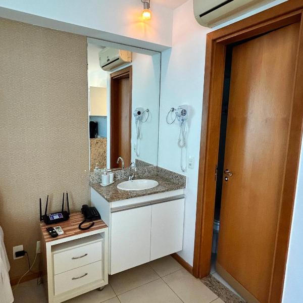Flat com Vista Esplanada, no centro de Brasília, novo e confortável em Saint Morizt Brasília Hotel - Foto 3