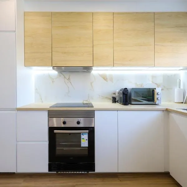 1 bedroom luxury apartment !, hotel ad Armação de Pêra