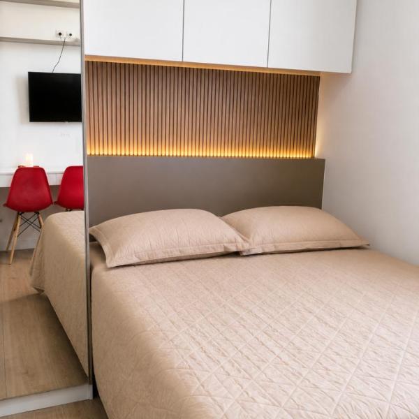 Flat aconchegante, completo e bem localizado