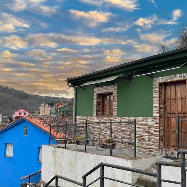 Refugio rural con encanto en Asturias, hotel em Langreo