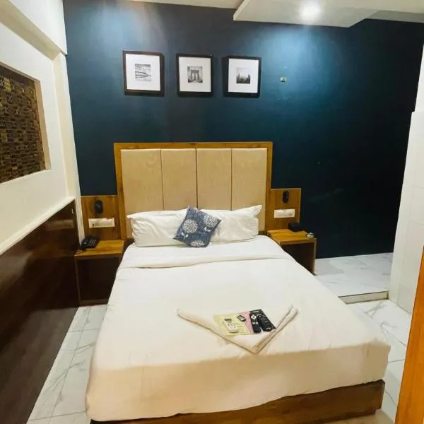 HOTEL ASTROS, hotel in Mumbai