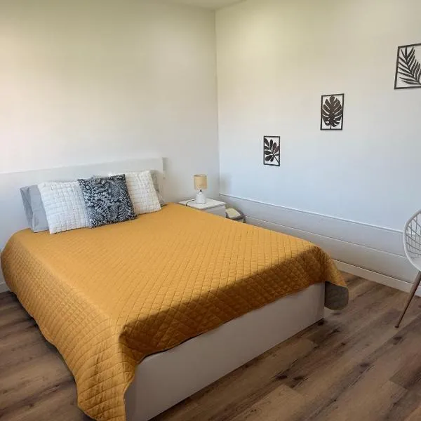 Calhetas में, होटल Almaré Guest House