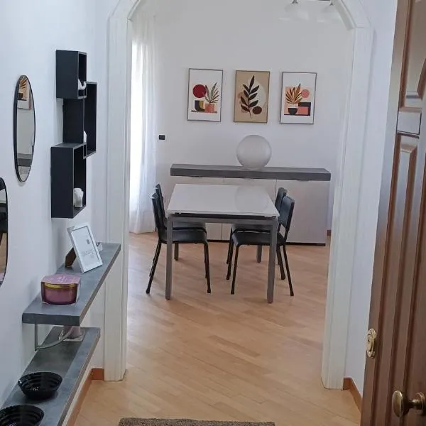 La Mura Apartment, отель в Помпеях