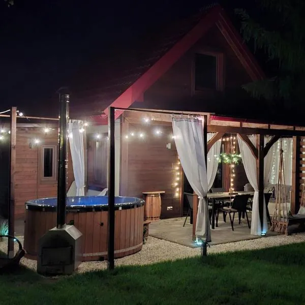 Domek Brzozowa Kropelka, hotel en Dąbrówno