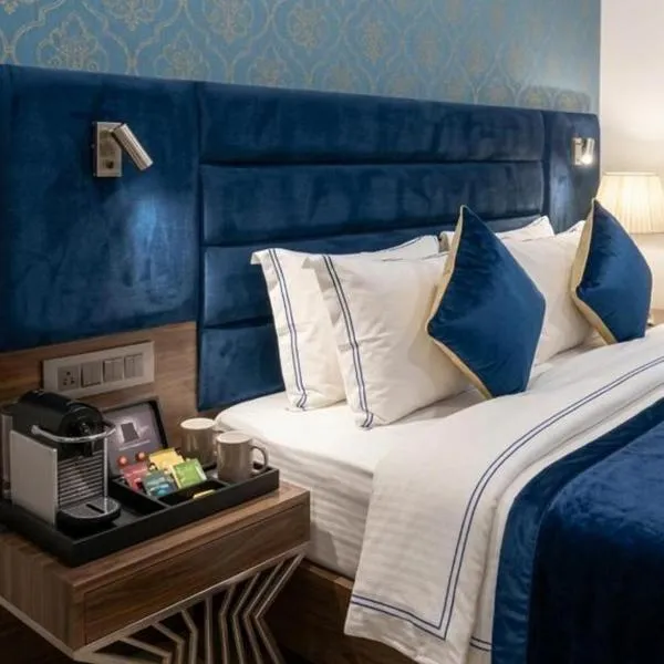 Hotel Banana Tree At Sahibabad & Near Kaushambhi Metro Station, готель у місті Ґазіабад