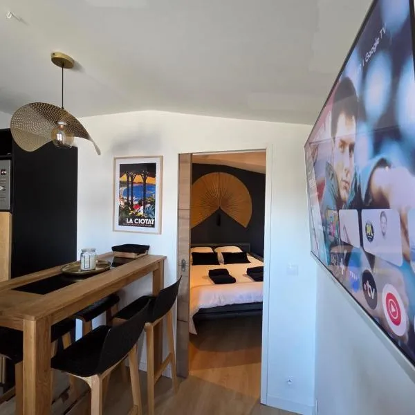 Studio PROXIMITÉ LA ROCHELLE, hotel v mestu Dompierre-sur-Mer
